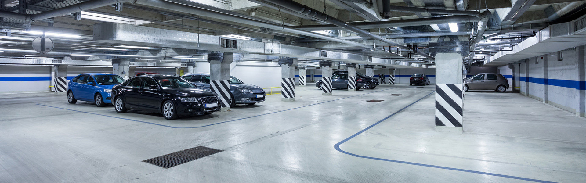 PARKPLATZREINIGUNG